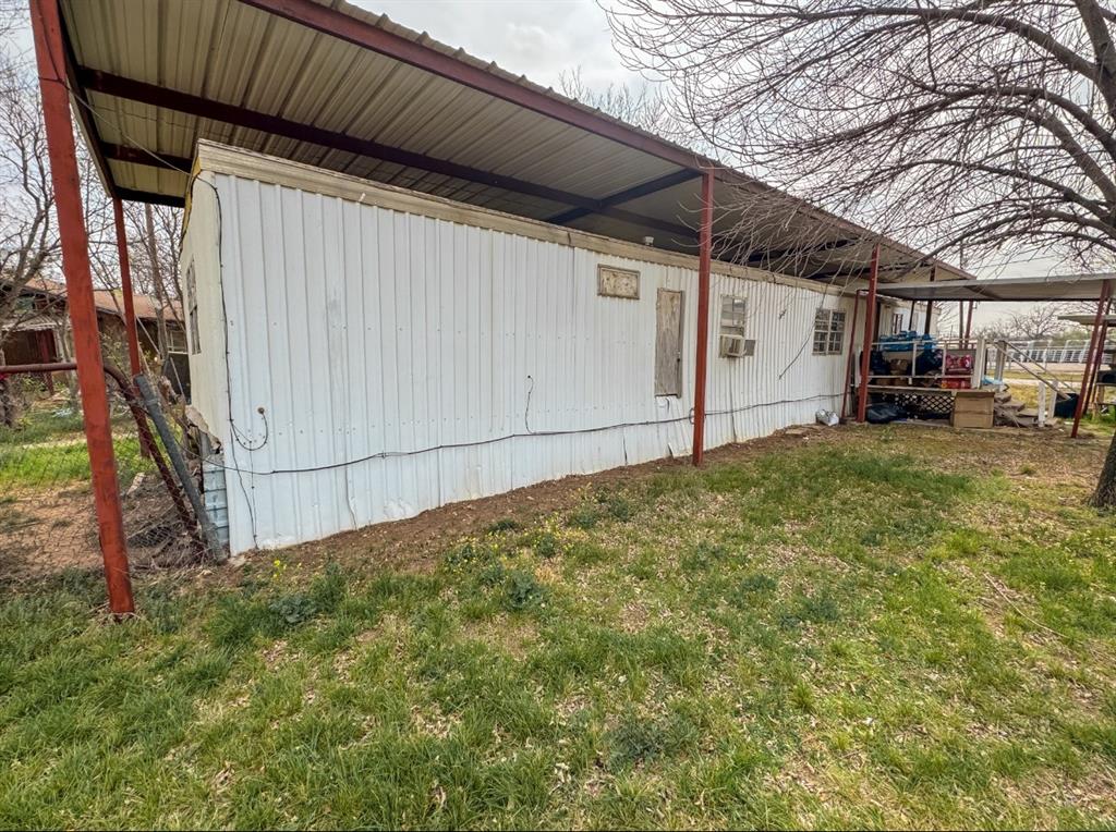 912 Plum Street Property Photo
