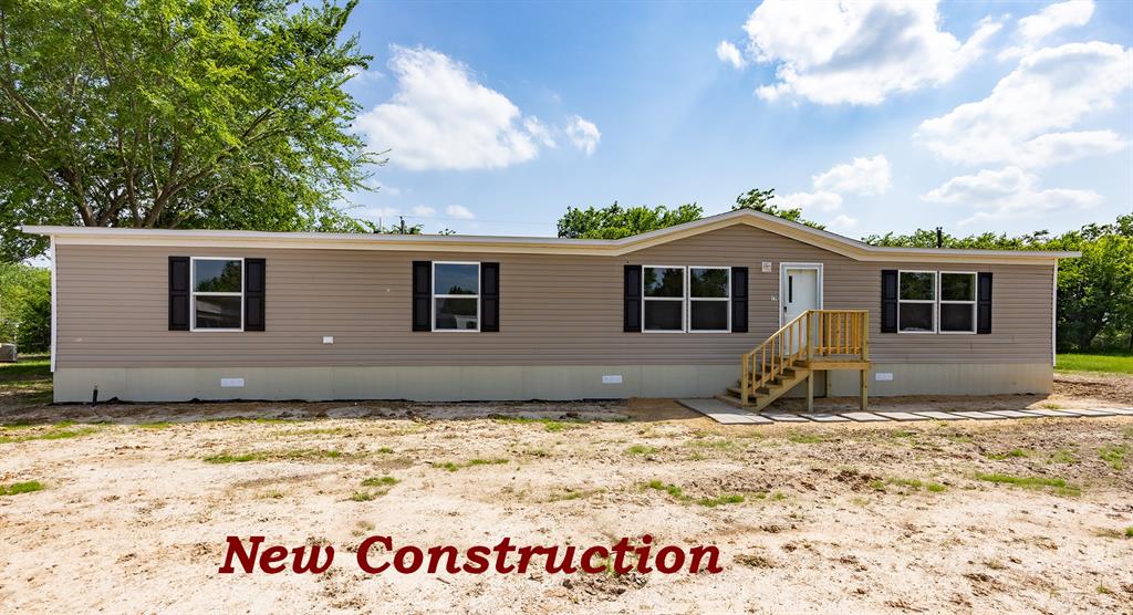 114 St Michaels Drive Property Photo