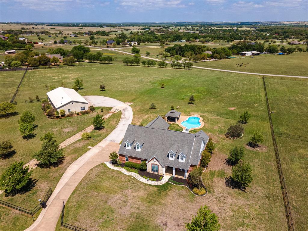 112 Sams Lane Property Photo