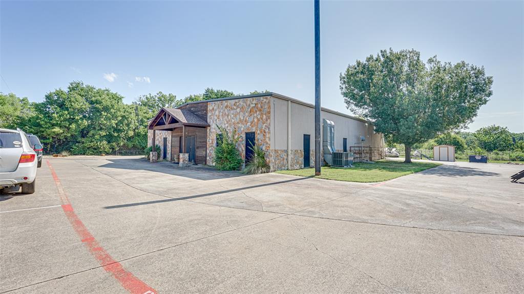 650 S Interstate 35 Road Property Photo 20