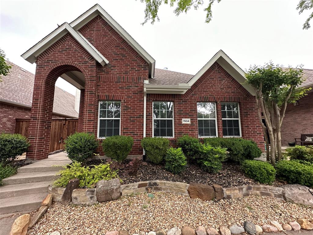 7604 Glasshouse Walk Property Photo