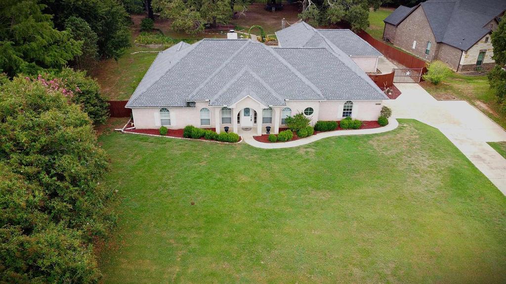 9066 Lakeridge Lane Property Photo
