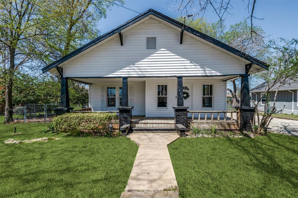 2407 Second Street Property Photo 1