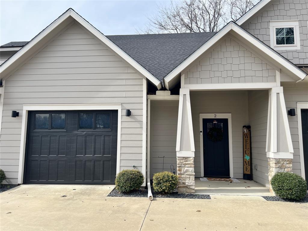 1312 W Jefferson Street Property Photo