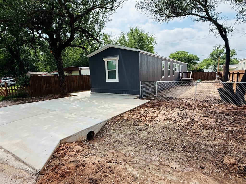 3001 Elmwood Drive Property Photo
