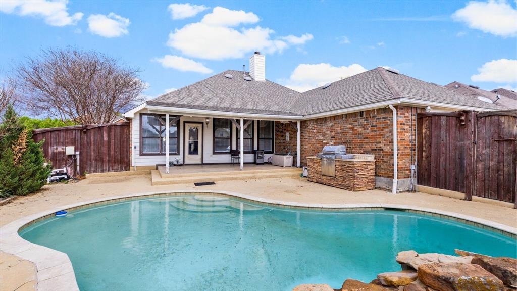 1424 Winterwood Drive Property Photo