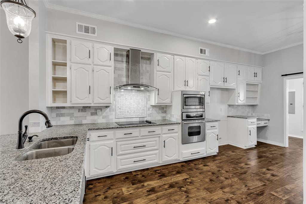 3119 Stonehenge Lane Property Photo