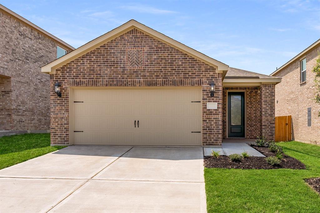 1208 Bullock Drive Property Photo