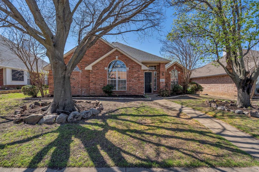 10021 Danbury Drive Property Photo