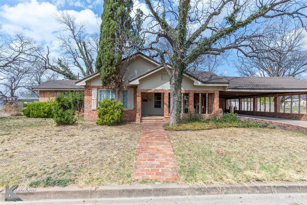 710 W Dale Street Property Photo