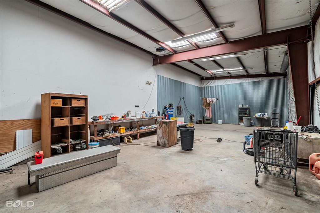 1615 E Texas Street Property Photo 19