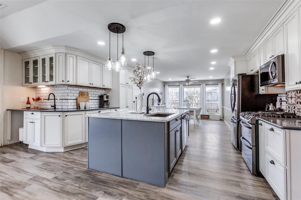 Real Estate Main Image