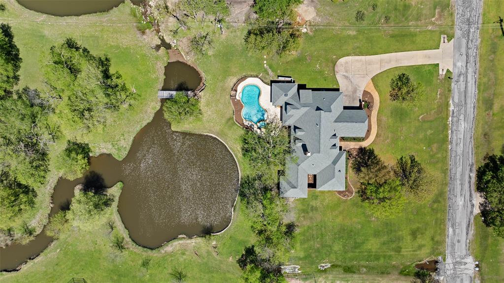 Picture of 2070 Quail Run Road
