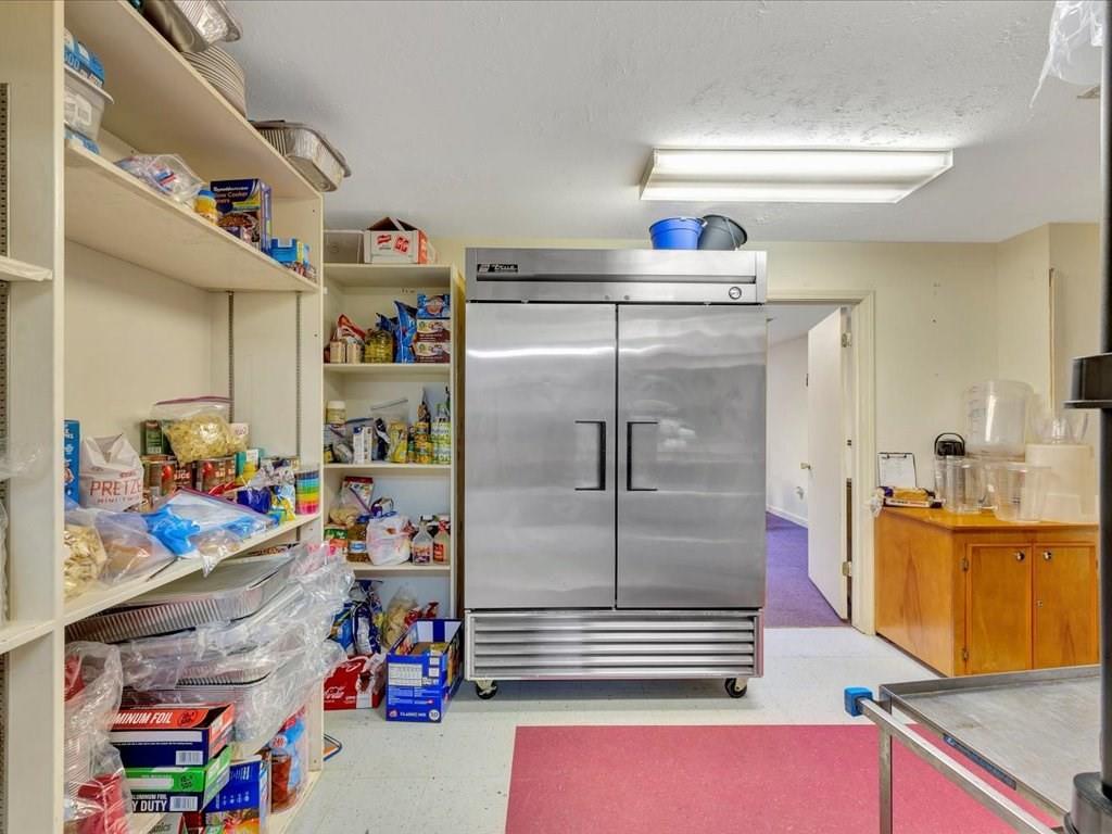 1405 S Chestnut Street Property Photo 25