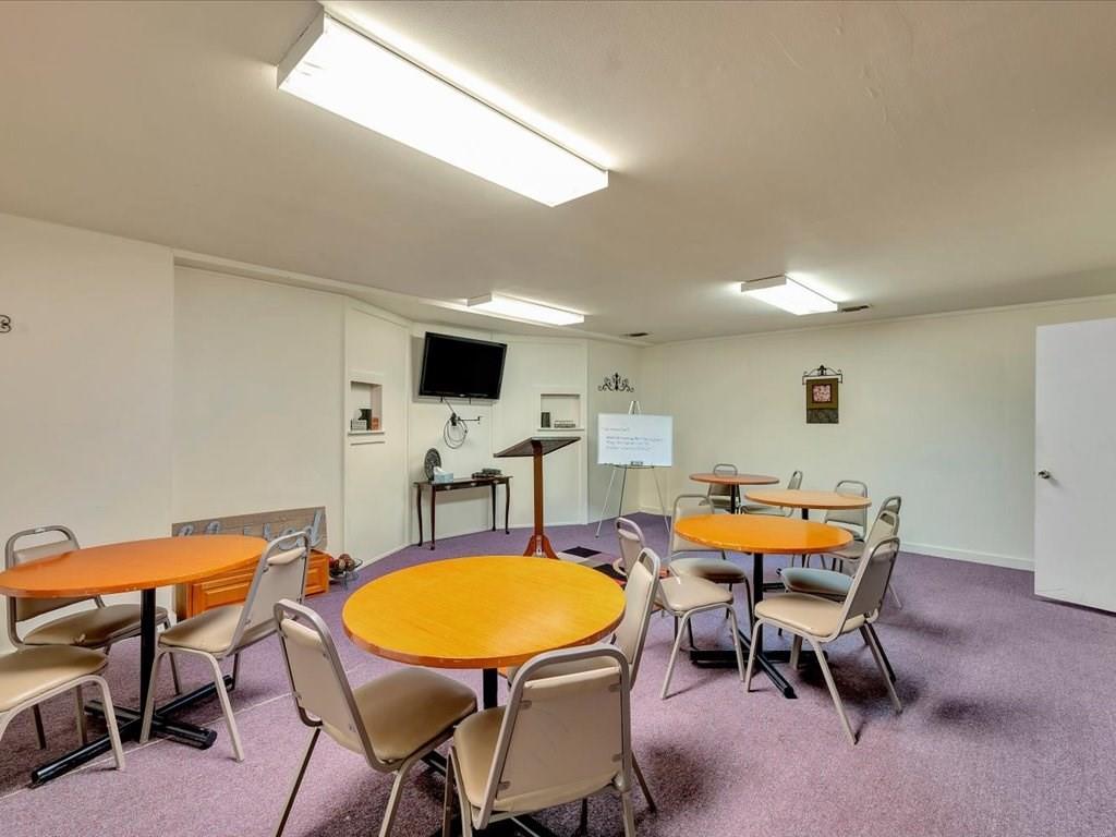 1405 S Chestnut Street Property Photo 26