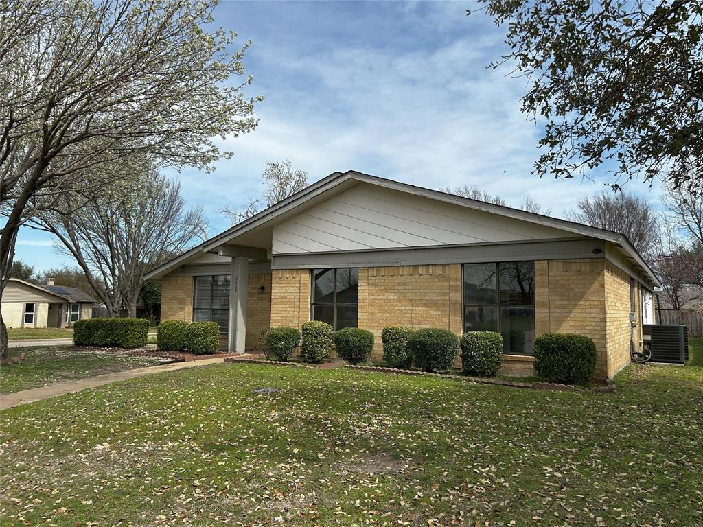 Real Estate Main Image