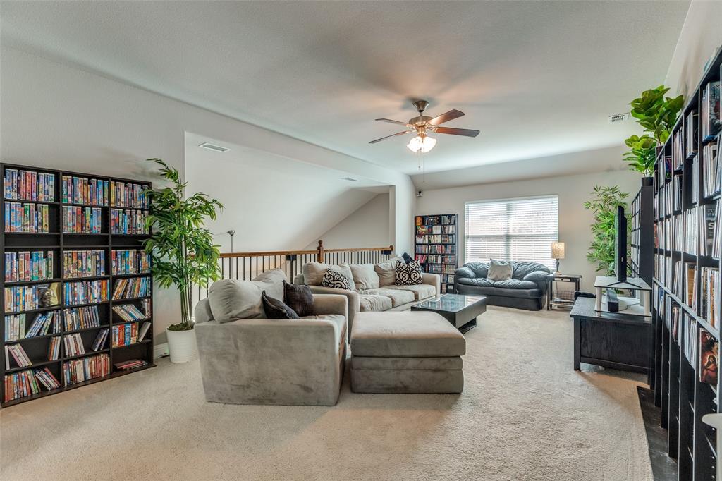 905 Bird Creek Drive Property Photo 12