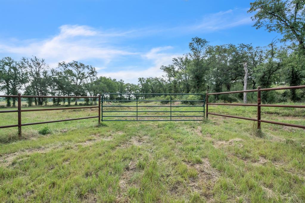 1005 Carter Lane Property Photo
