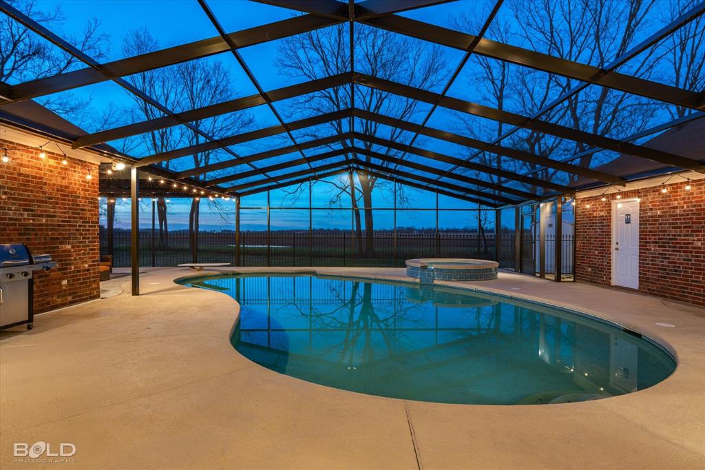 9806 Rose Ridge Circle Property Photo 1