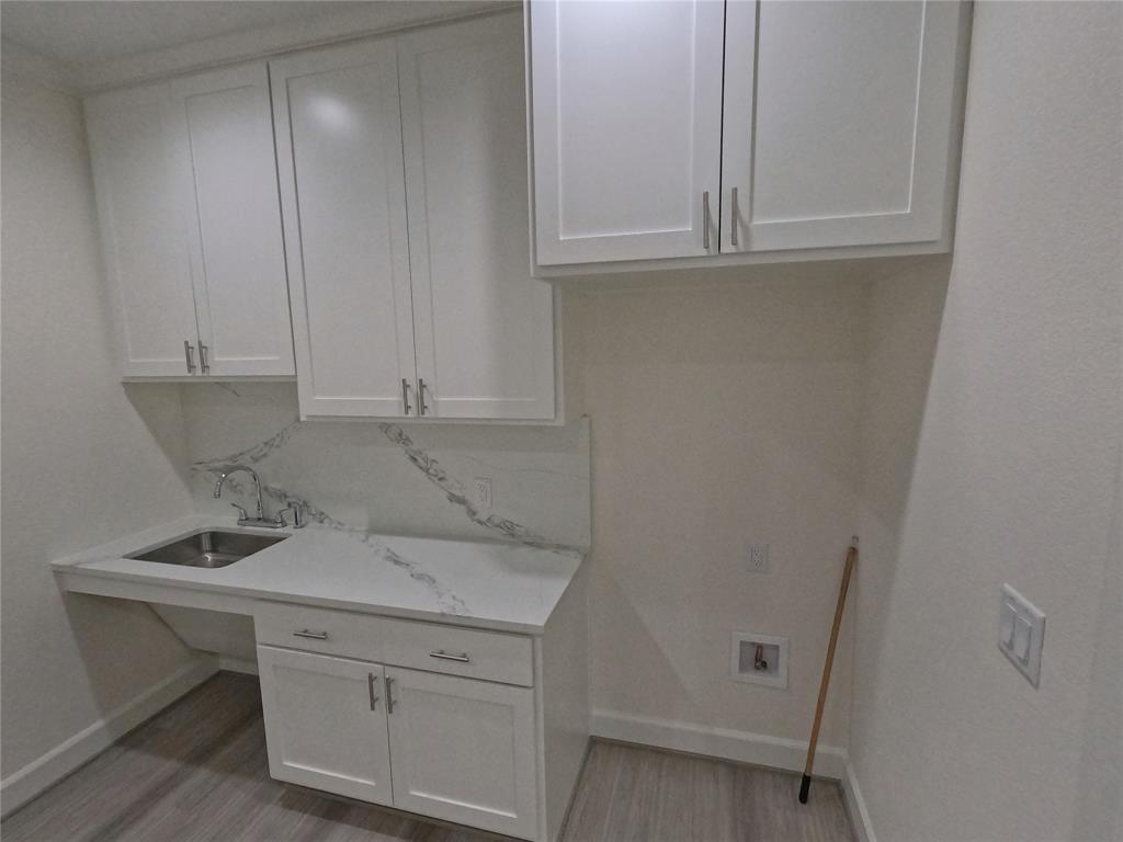 400 Stonebrook Parkway Property Photo 12