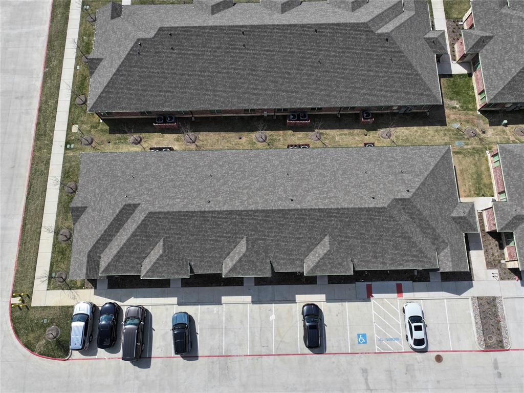 400 Stonebrook Parkway Property Photo 20