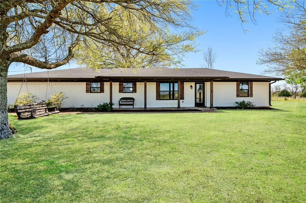 939 Farm Road 38 Property Photo