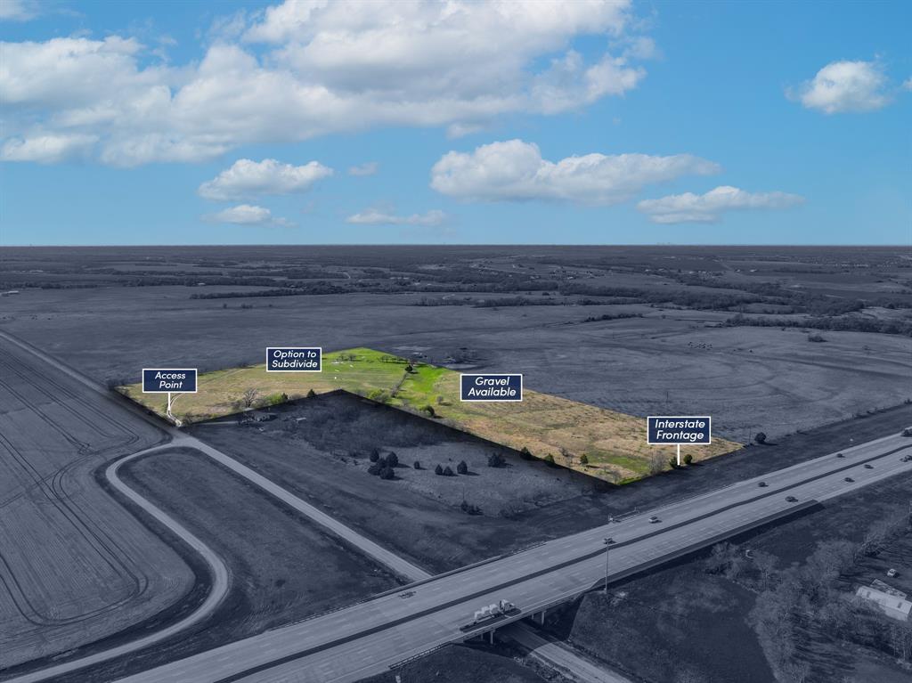 0 N Interstate Highway 35 Property Photo 1