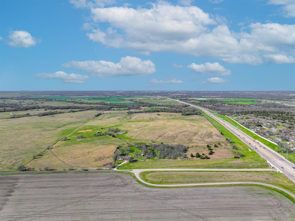 0 N Interstate Highway 35 Property Photo 2