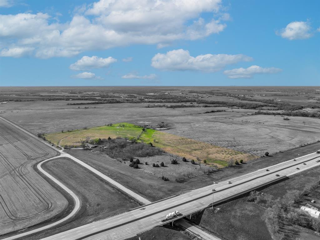 0 N Interstate Highway 35 Property Photo 5