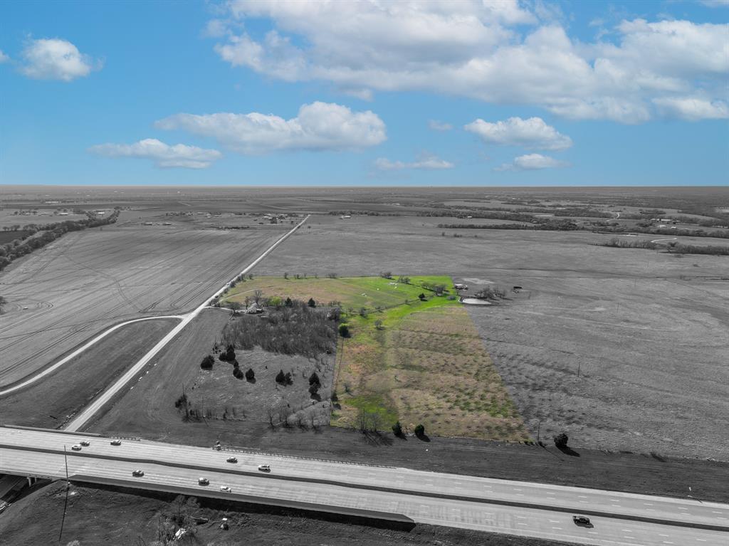 0 N Interstate Highway 35 Property Photo 7