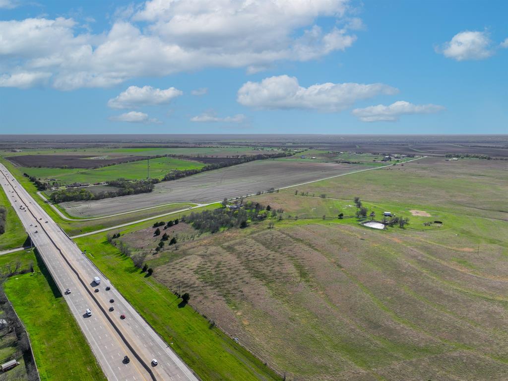 0 N Interstate Highway 35 Property Photo 8