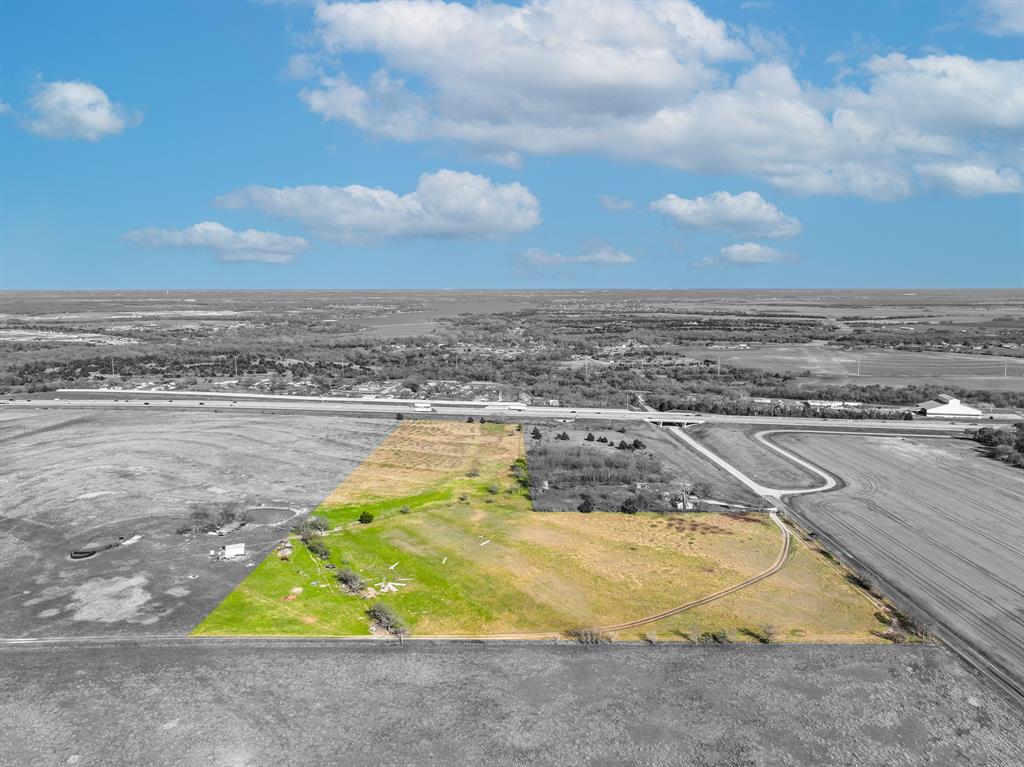 0 N Interstate Highway 35 Property Photo 15