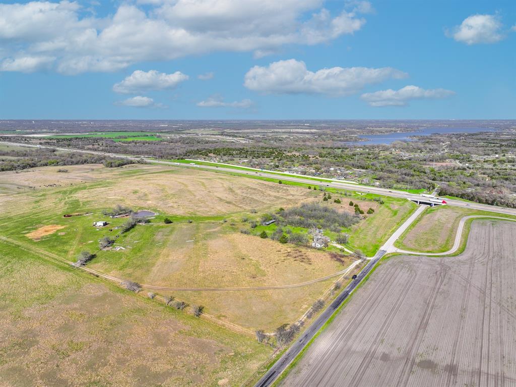 0 N Interstate Highway 35 Property Photo 16