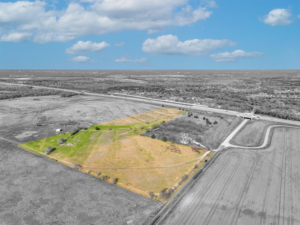 0 N Interstate Highway 35 Property Photo 17