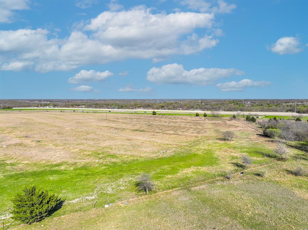 0 N Interstate Highway 35 Property Photo 19
