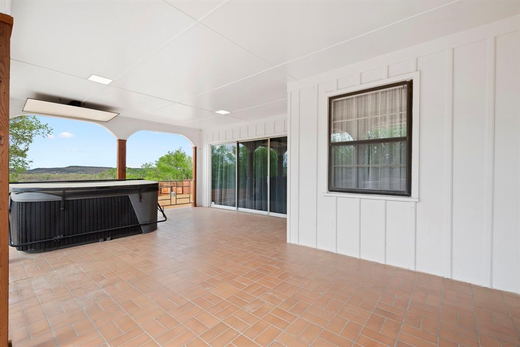 803 Lakeview Drive Property Photo 33