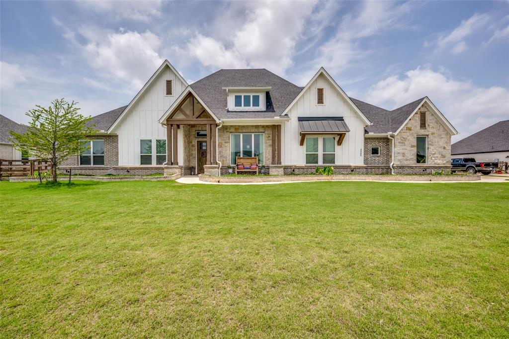 3300 Stardust Lane Property Photo