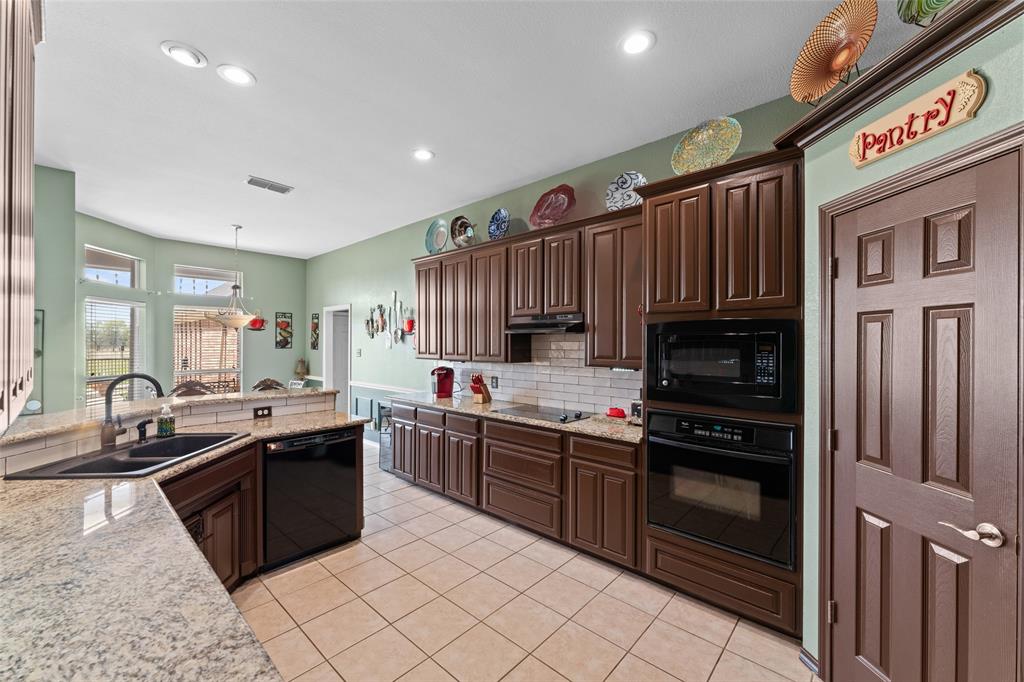 10516 Bessie Mae Court Property Photo 1