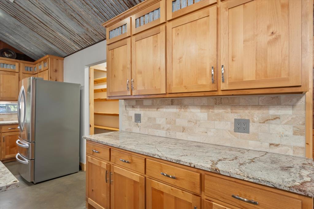 3591 County Road 2512 Property Photo 13