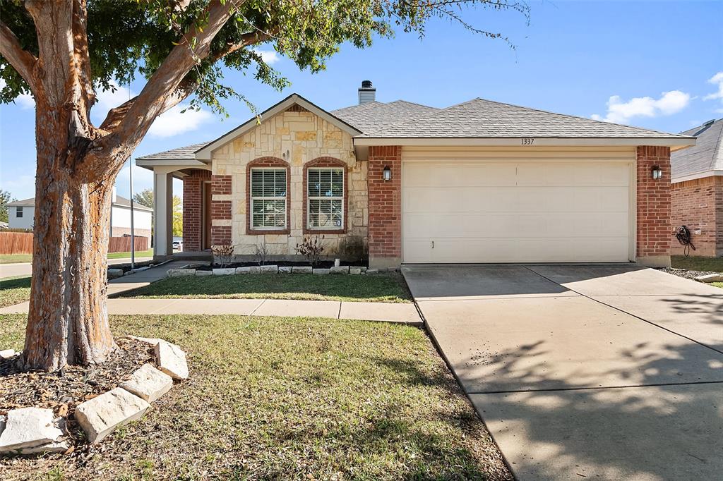1337 Gayle Street Property Photo