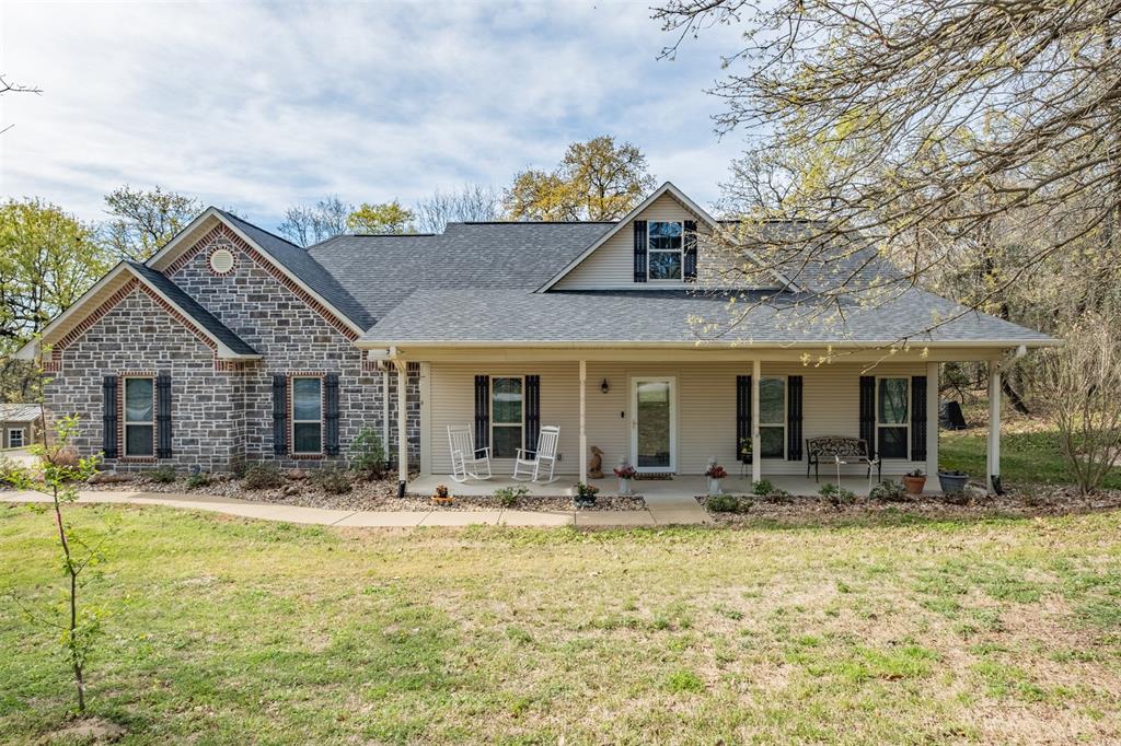 Mineola Real Estate Listings Main Image