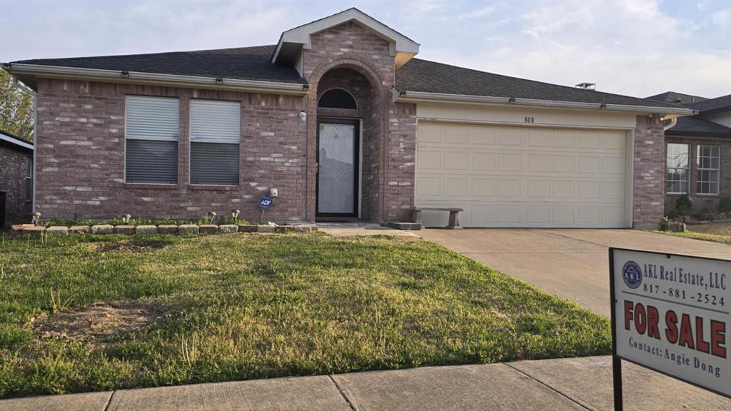 808 Wilmor Court Property Photo