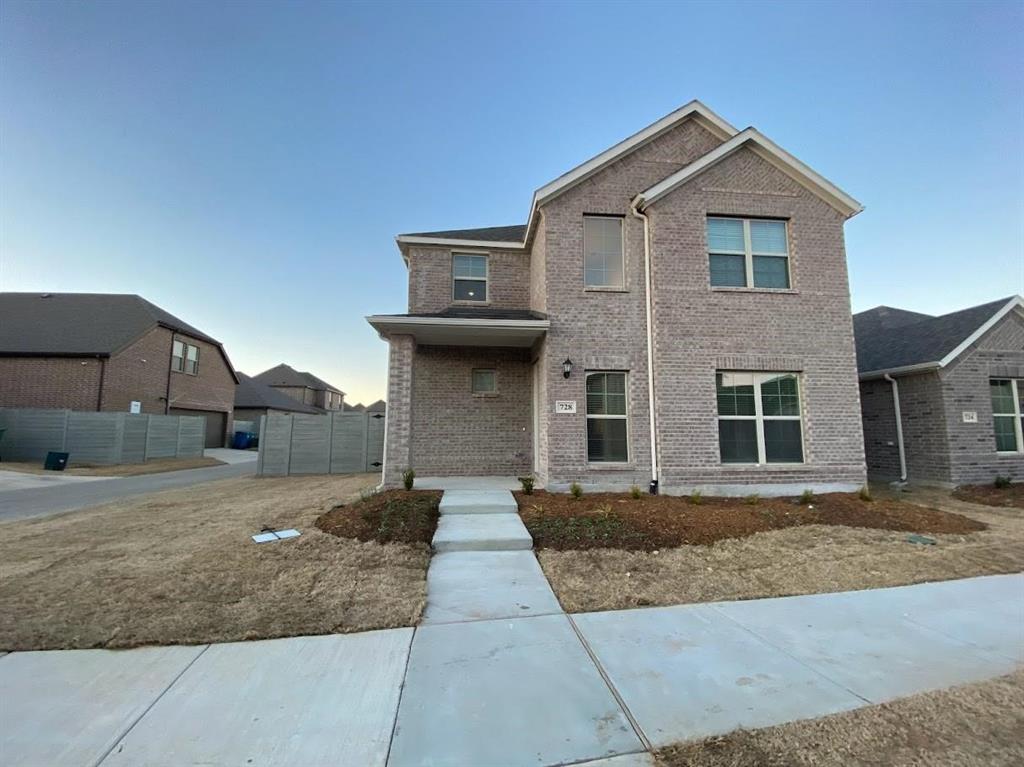 728 Plaza Lane Property Photo