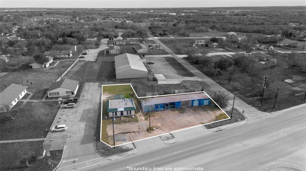 500 Corsicana Highway Property Photo 1