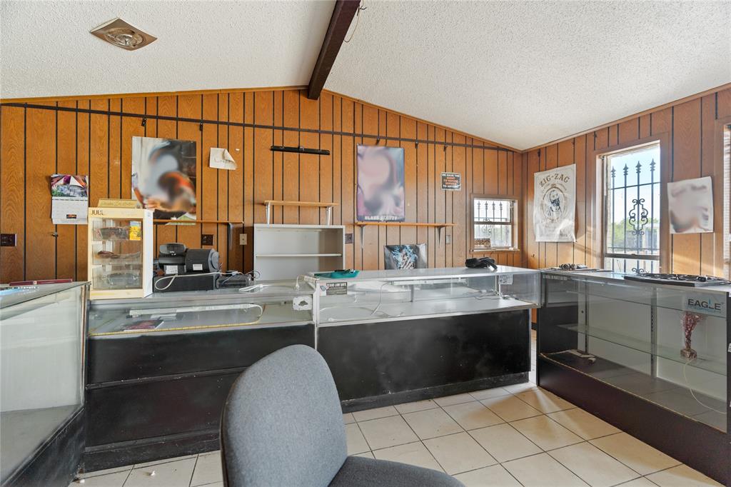 500 Corsicana Highway Property Photo 7