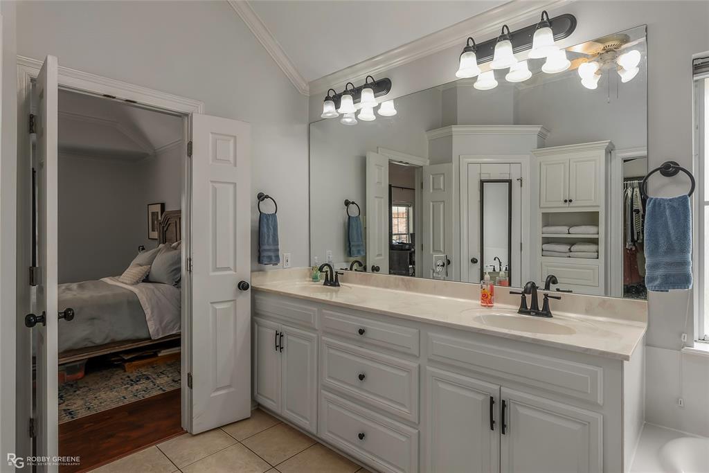 521 Lovers Landing Property Photo 17