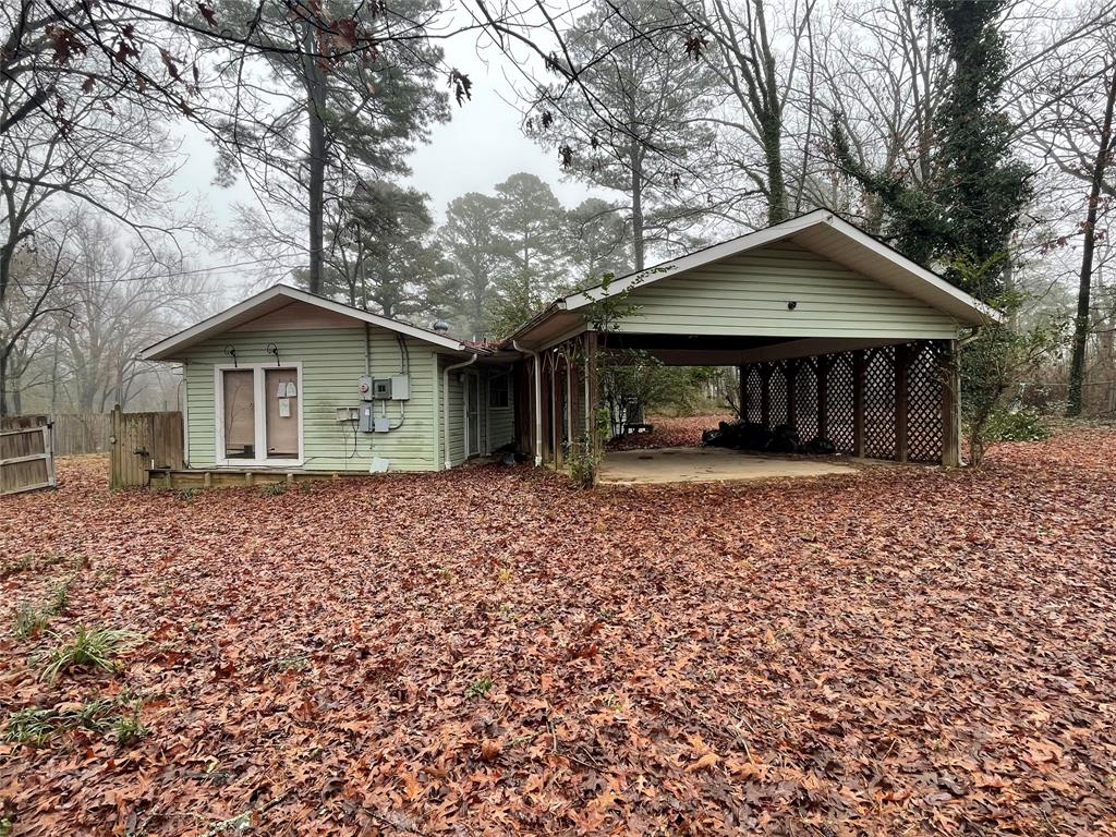 8696 Highway 169 Property Photo