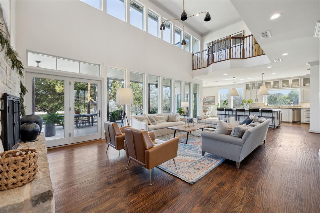 12000 Meadow Lake Drive Property Photo