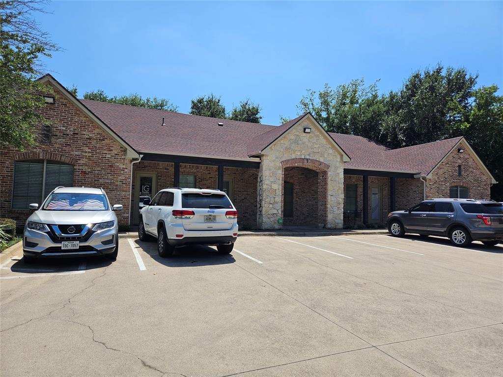 1858 Keller Parkway Property Photo 2