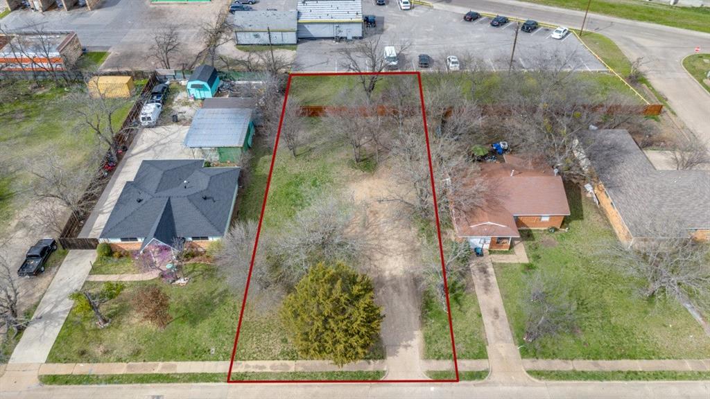 643 Michaels Drive Property Photo 1